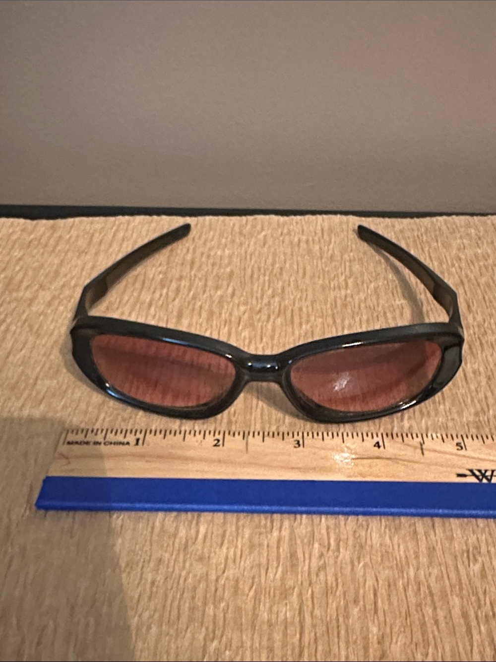 Dragon Alliance Black Frame Sunglasses With Amber Tinted Lenses View 5